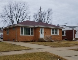 Pre-foreclosure Listing in WESTCHESTER BLVD WESTCHESTER, IL 60154