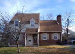 Pre-foreclosure in  ARLINGTON AVE Folsom, PA 19033