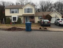 Pre-foreclosure in  GLADIOLA DR Howell, NJ 07731
