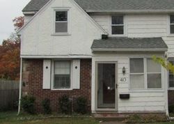 Pre-foreclosure in  COOLIDGE RD Rochester, NY 14622