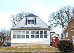 Pre-foreclosure in  FISK AVE Joliet, IL 60436