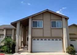 Pre-foreclosure Listing in SWALLOWTAIL IRVINE, CA 92604