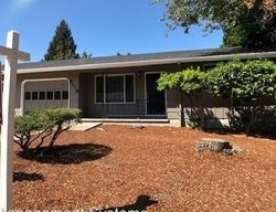 Pre-foreclosure in  SW SHANNON CT Beaverton, OR 97008