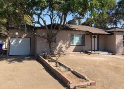 Pre-foreclosure Listing in W KANAI AVE PORTERVILLE, CA 93257