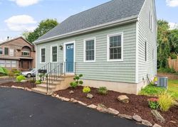 Pre-foreclosure Listing in GILMAN ST BRIDGEPORT, CT 06605