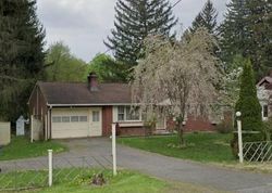 Pre-foreclosure Listing in NEW HARWINTON RD TORRINGTON, CT 06790