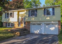 Pre-foreclosure Listing in INDEPENDENCE DR WEBSTER, NY 14580