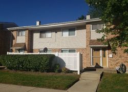 Pre-foreclosure Listing in WHITE OAK LN UNIVERSITY PARK, IL 60484