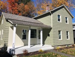 Pre-foreclosure in  NEWFIELD RD Torrington, CT 06790