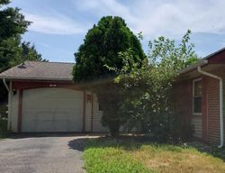 Pre-foreclosure Listing in MIDDLETON LN WILLINGBORO, NJ 08046