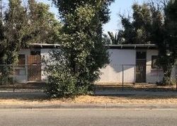 Pre-foreclosure Listing in HEMLOCK AVE MORENO VALLEY, CA 92557