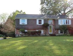 Pre-foreclosure Listing in REDWOOD LN CHESHIRE, CT 06410