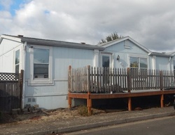 Pre-foreclosure in  OAHU AVE SE Salem, OR 97317