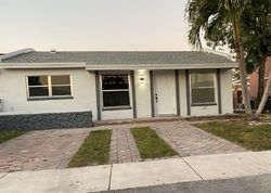 Pre-foreclosure in  SW 50TH ST Miami, FL 33175