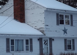 Pre-foreclosure Listing in CIRCLE DR SANFORD, ME 04073