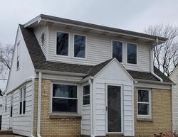 Pre-foreclosure in  W GRANT ST Milwaukee, WI 53227