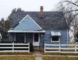 Pre-foreclosure in  W SHERIDAN AVE Milwaukee, WI 53218