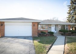 Pre-foreclosure Listing in KENWOOD AVE SOUTH HOLLAND, IL 60473