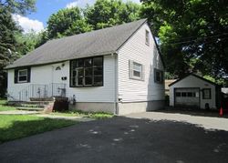 Pre-foreclosure Listing in LUDVIGH RD NANUET, NY 10954