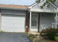 Pre-foreclosure Listing in WOODSHILL DR S LAKEWOOD, NJ 08701