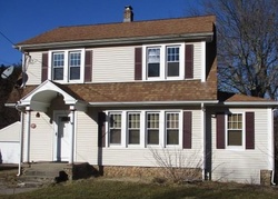 Pre-foreclosure Listing in STEUBEN ST MERIDEN, CT 06451