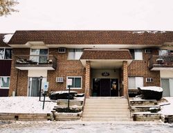  83rd St Apt E20, Woodridge IL