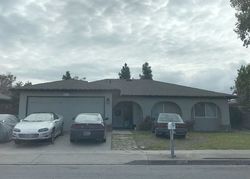 Pre-foreclosure in  APPLE CT Hollister, CA 95023