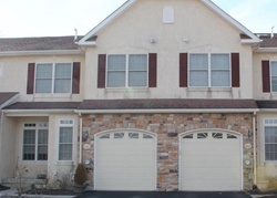 Pre-foreclosure Listing in GREYCLIFFE LN AMBLER, PA 19002