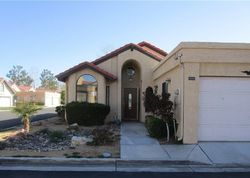 Pre-foreclosure Listing in ELM DR APPLE VALLEY, CA 92308