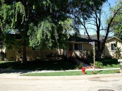  Mclennan Ave, Encino CA