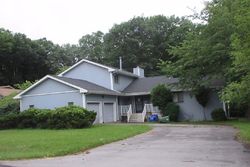 Pre-foreclosure in  HIGHLAND VIEW PL Middletown, NY 10940
