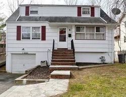 Pre-foreclosure Listing in MARMAN PL SPRING VALLEY, NY 10977