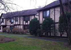 Pre-foreclosure Listing in FOXWOOD CLOSE MILFORD, CT 06461