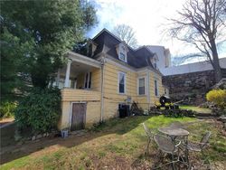 Pre-foreclosure Listing in RIVERSIDE AVE NORWALK, CT 06850