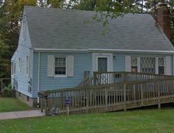 Pre-foreclosure Listing in BECKER CIR WINDSOR, CT 06095