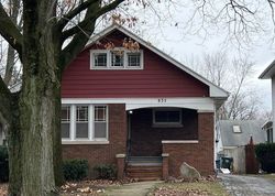 Pre-foreclosure Listing in 5TH ST AURORA, IL 60505