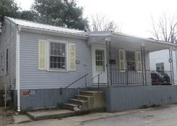 Pre-foreclosure in  N WATER ST Georgetown, KY 40324