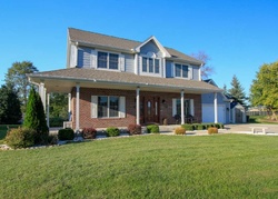 Pre-foreclosure in  W HIGHLANDS DR Franklin, WI 53132