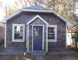 Pre-foreclosure Listing in PEAK AVE MILFORD, CT 06460