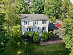 Pre-foreclosure Listing in GREENFIELD LN SCITUATE, MA 02066