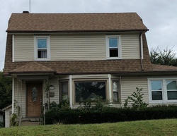 Pre-foreclosure in  FLEMMING RD Middletown, OH 45042