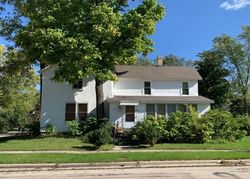 Pre-foreclosure Listing in WESTOVER ST OCONOMOWOC, WI 53066