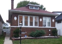 Pre-foreclosure in  S HARPER AVE Chicago, IL 60619