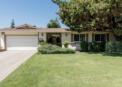 Pre-foreclosure in  N WISHON AVE Fresno, CA 93704