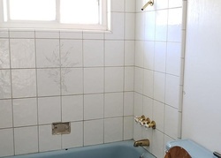 Pre-foreclosure in  MONTWOOD WAY Oakland, CA 94605