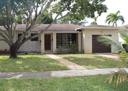 Pre-foreclosure in  INDIANA AVE Fort Lauderdale, FL 33312
