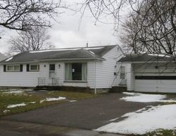 Pre-foreclosure in  STANRIDGE CT Rochester, NY 14617