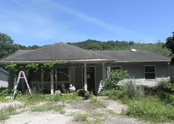 Pre-foreclosure Listing in COUNTY RD ASHLAND, KY 41102