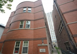 Pre-foreclosure in  W LAWRENCE AVE Chicago, IL 60640
