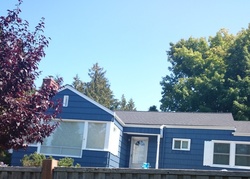 Pre-foreclosure in  CALIFORNIA AVE SW Seattle, WA 98136